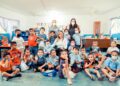 Visita y convive Lucy de Gattás con niños y personal de CAIC