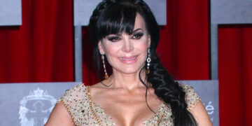 Maribel Guardia es coronada reina gay en EU