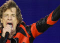 Mick Jagger vence al covid; confirma concierto con los Rolling Stones