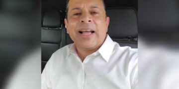 Lalo Gattás regresa a Palacio Municipal