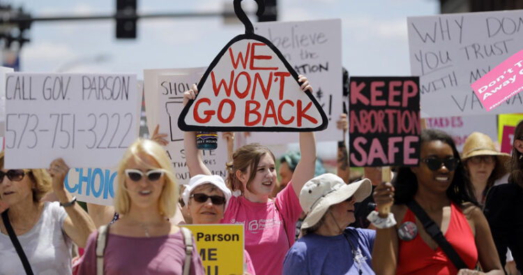 Aborto en Estados Unidos llegará a los tribunales