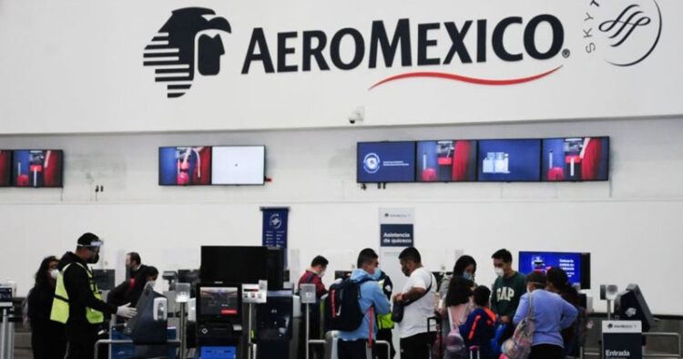 Aeroméxico sale de la Bolsa Mexicana de Valores