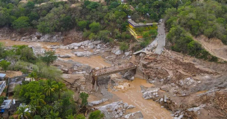 Deja ‘Agatha’ 26 municipios aislados en su paso por Oaxaca