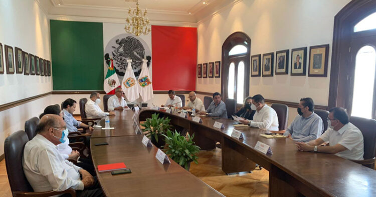 Sesiona Consejo Municipal de Mejora Regulatoria en Victoria