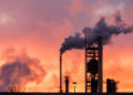 Altos precios de combustibles persistirán hasta 2023: Wood
