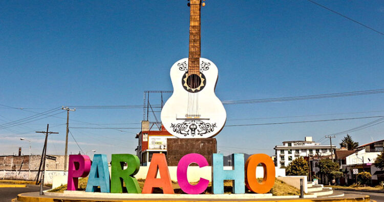 Paracho de Verduzco, Michoacán, lugar de las Guitarras