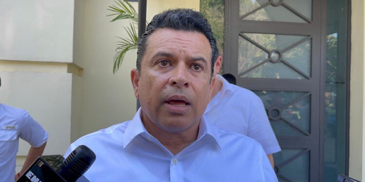 Lalo Gattás presentará proyecto de la segunda línea del acueducto a Américo Villarreal (Video)