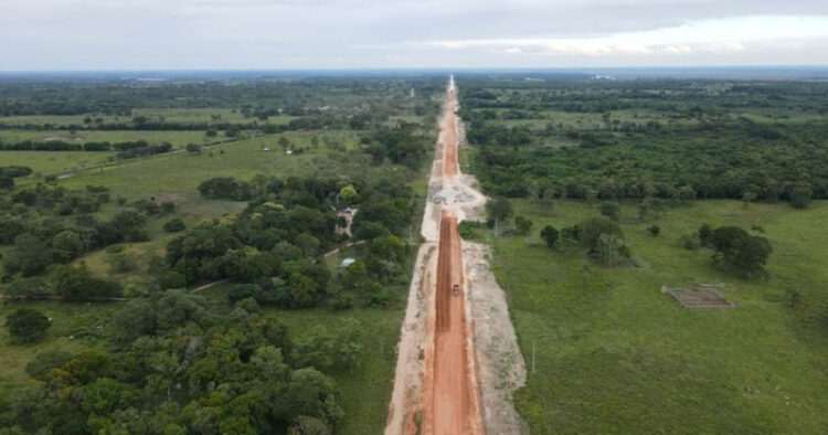 Fonatur inician compra de rieles para tramo 6 del Tren Maya