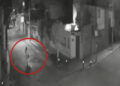 VIDEO: Mujer huye de dos hombres que la seguían en la noche