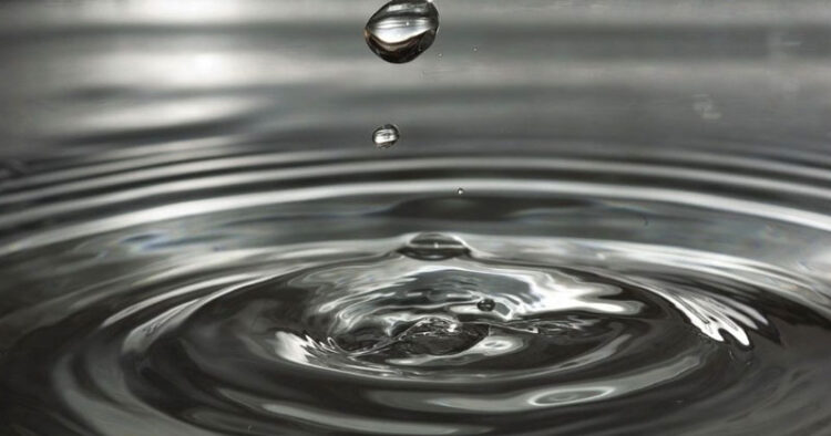 Agua y Drenaje de Monterrey asegura que refresqueras apoyan con agua a NL