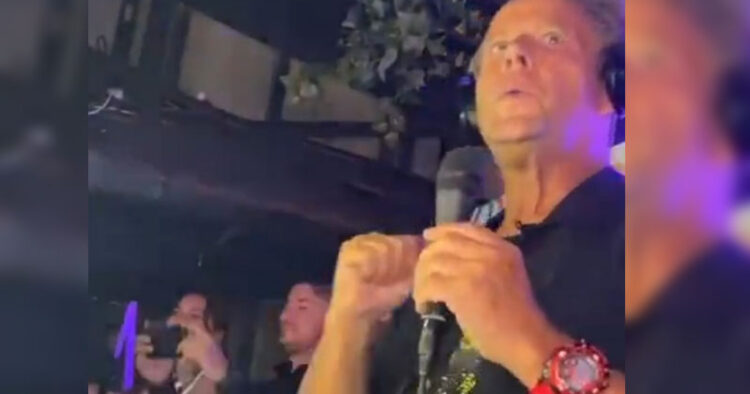 Alfredo Adame incursiona como DJ tras dejar las patadas