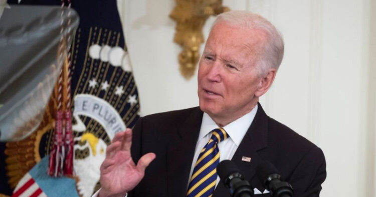 Joe Biden da positivo a Covid-19