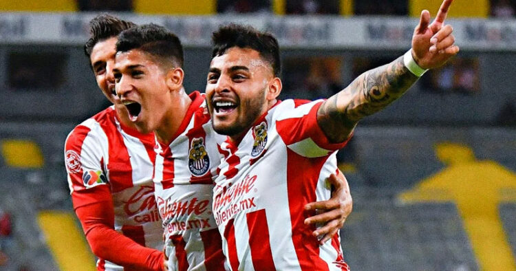 Estos delanteros que podrían llegar a las Chivas