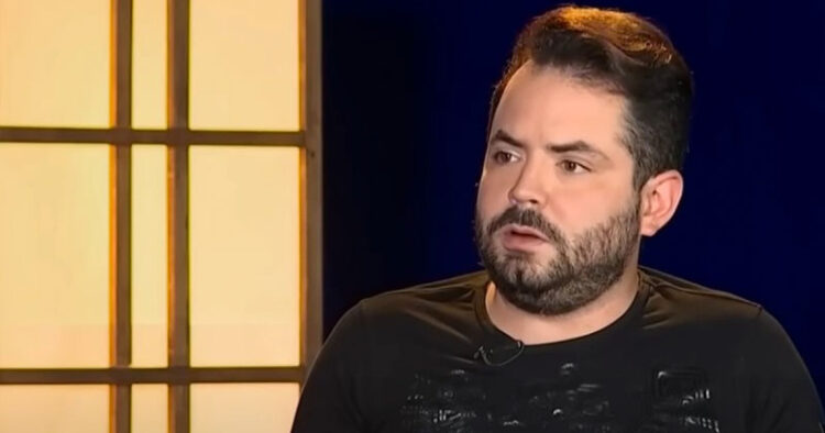 José Eduardo Derbez confiesa cómo se lleva con sus cinco medios hermanos