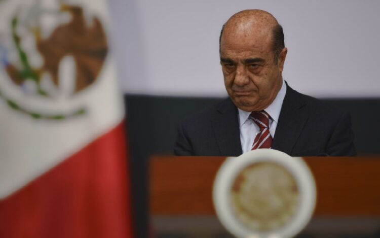 Detienen a Jesús Murillo Karam en la CDMX