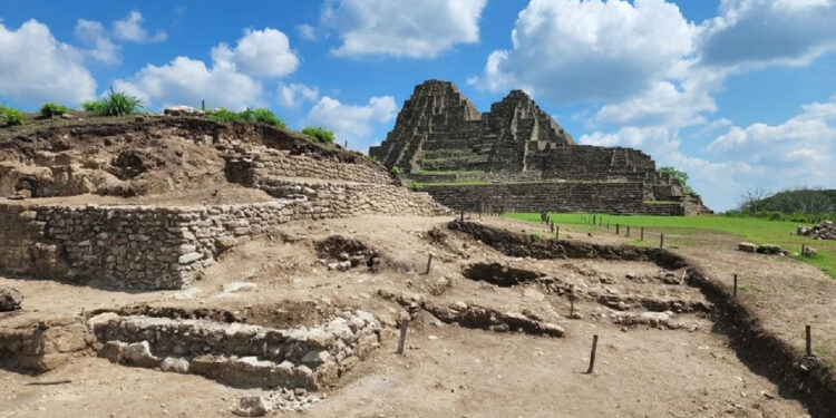 El INAH salva complejo imperial Dzibilchaltún