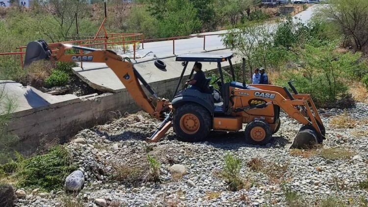 Hacen demolición del puente de La Moderna en Ciudad Victoria(Video)