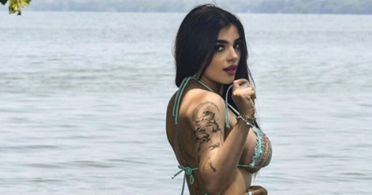 Mhoni Vidente asegura que  Karely Ruiz está embarazada