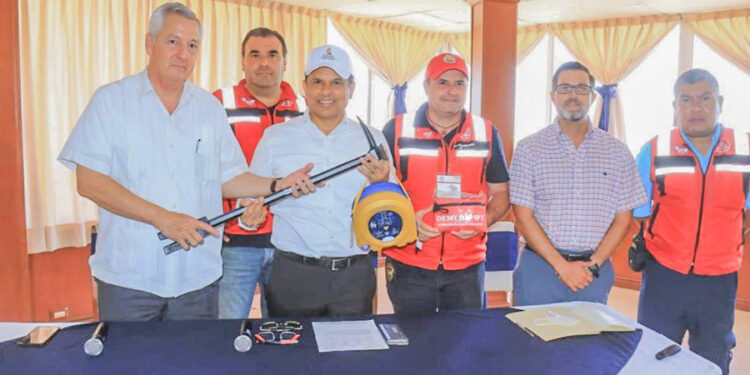 Refuerzan gasolineros equipo de PC Municipal