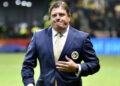 Ladrones asaltan casa de Miguel Herrera