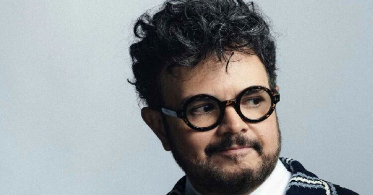 Se burlan de Aleks Syntek por hablar sobre las mujeres operadas