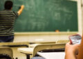 Estados Unidos afronta escasez de profesores