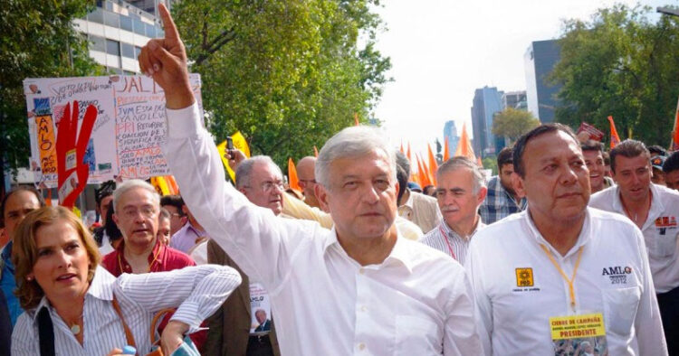 Tras 2012, pensé en ya no participar por la Presidencia: AMLO