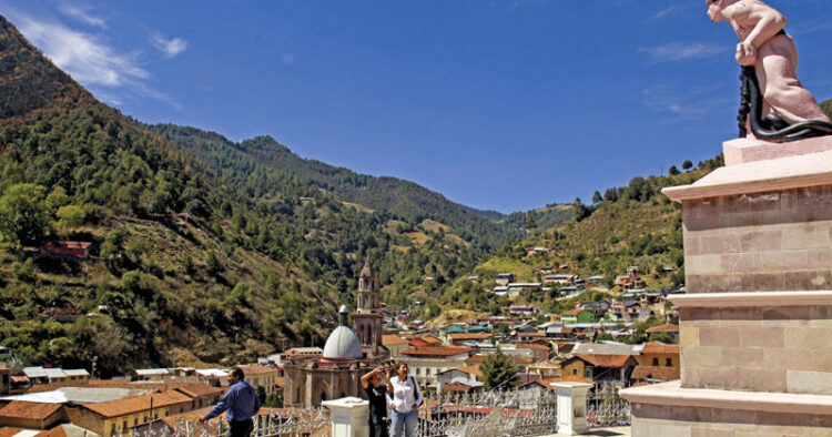 Mineral de Angangueo, Michoacán “pueblo entre montañas”