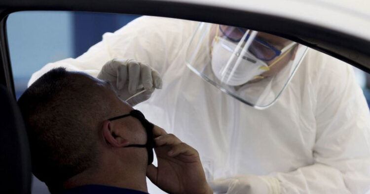 Contagios covid repuntan en Nuevo León
