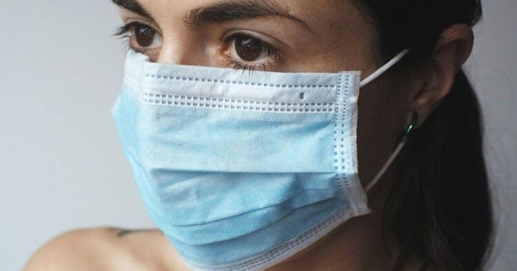 ¿Por qué las personas vuelven a dar positivo a Covid-19 al poco tiempo de recuperarse?