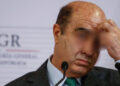 Murillo Karam se quedará en prisión preventiva