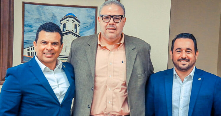 Estrecha Lalo Gattás lazos comerciales con alcalde de Brownsville Tx