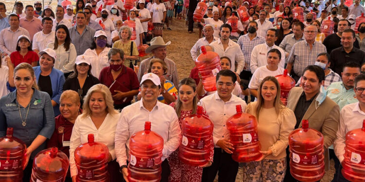 Inaugura Lalo Gattás Centro AMA en la Vamos Tamaulipas