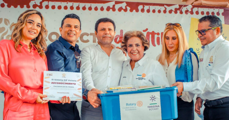 Inicia Lucy de Gattás «Pasos por la Educación”