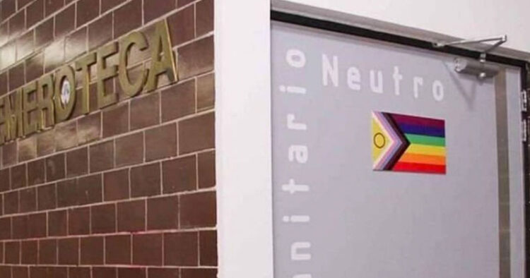 Así luce el nuevo baño neutro en la Facultad de Química de la UNAM