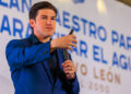 Samuel García regaña a quienes se bañan 2 veces al día