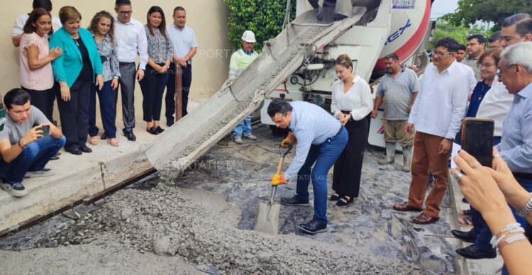 Acelera gobierno de Gattás pavimentaciones en Ciudad Victoria
