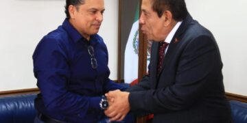 Se reúne alcalde Lalo Gattás con Secretario de Seguridad Pública