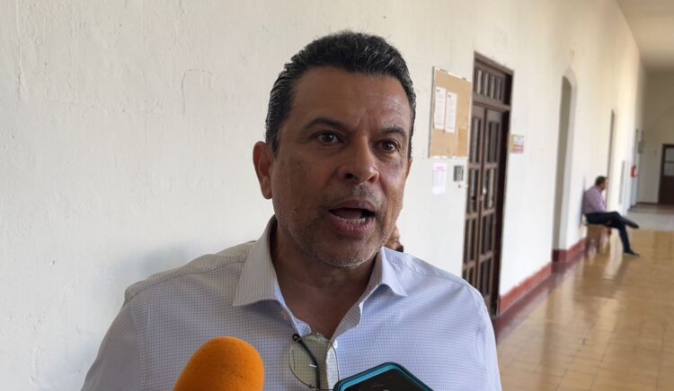 Eduardo Gattás Báez, alcalde de Victoria