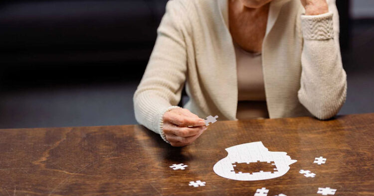 Alzheimer, la enfermedad silenciosa que “desaparece” a quien la sufre : Médicos