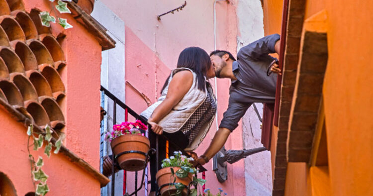 Clausuran callejón del beso en Guanajuato
