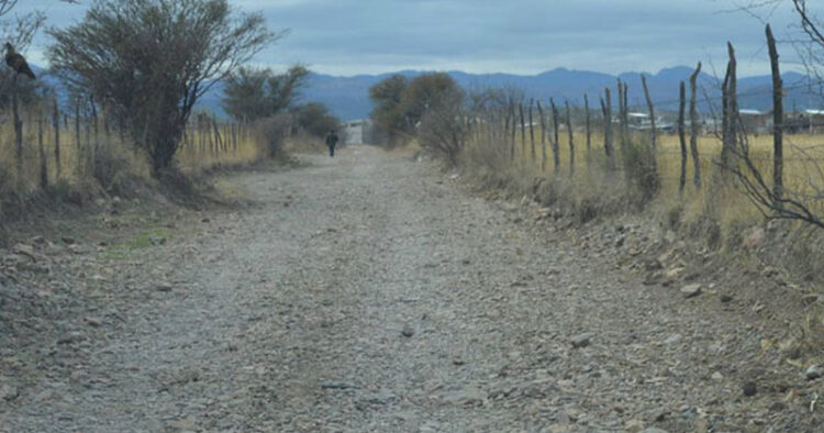 Habrá presupuesto para caminos rurales de México
