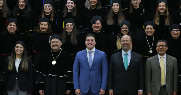 Gobierno de Nuevo León recalcó su compromiso con la educación media superior