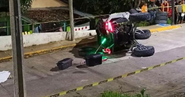 Joven se voltea en razer  que le regalo su padre por su cumpleaños