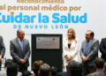Médicos de Nuevo León reciben reconocimiento