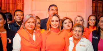 Convoca Lucy de Gattás a eliminar violencia contra mujeres y niñas