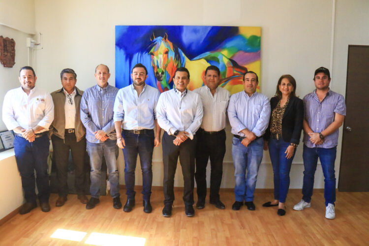 Se reúne Gattás con dirigentes de cámaras empresariales