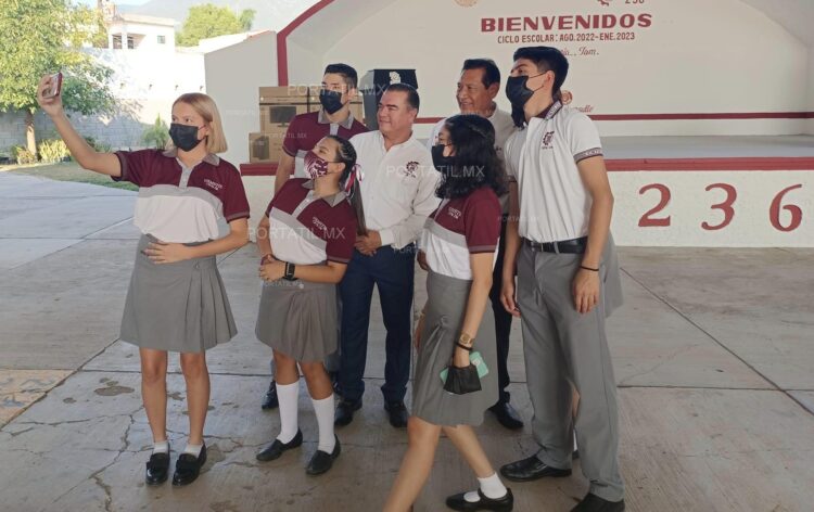 Más de 97 mil alumnos de prepa enfrentan rezago educativo en Tamaulipas
