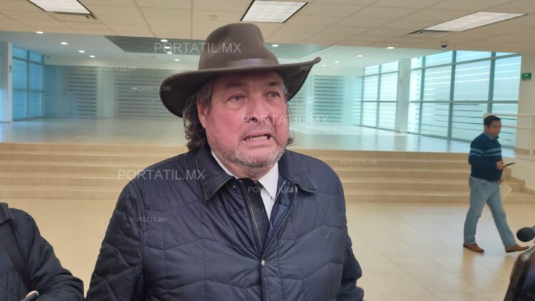 Exige Gustavo Cárdenas al gobernador de Nuevo León que cumpla con trasvase de agua