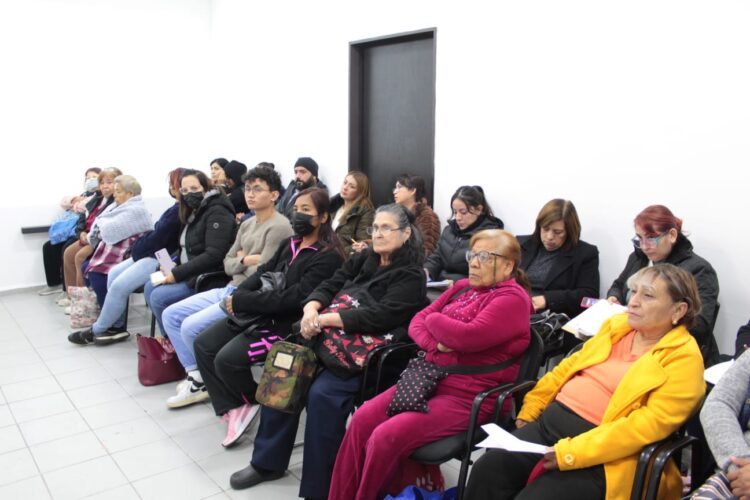 Arranca DIF de Monterrey capacitación laboral en Lenguaje de Señas Mexicano